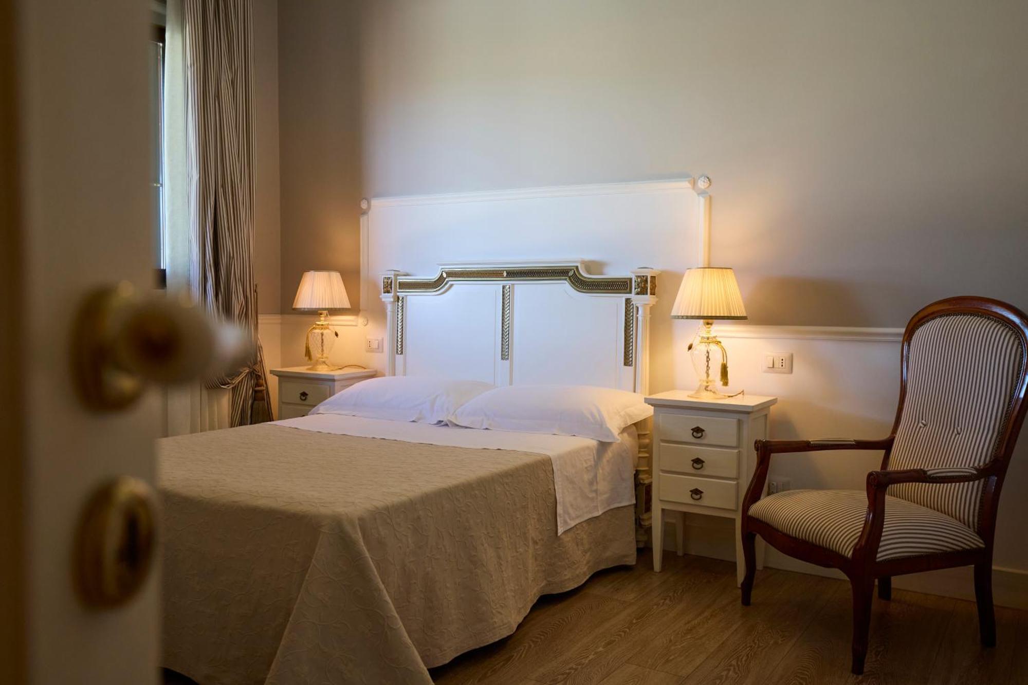 Relais Le Bianche Couette-café Noci
